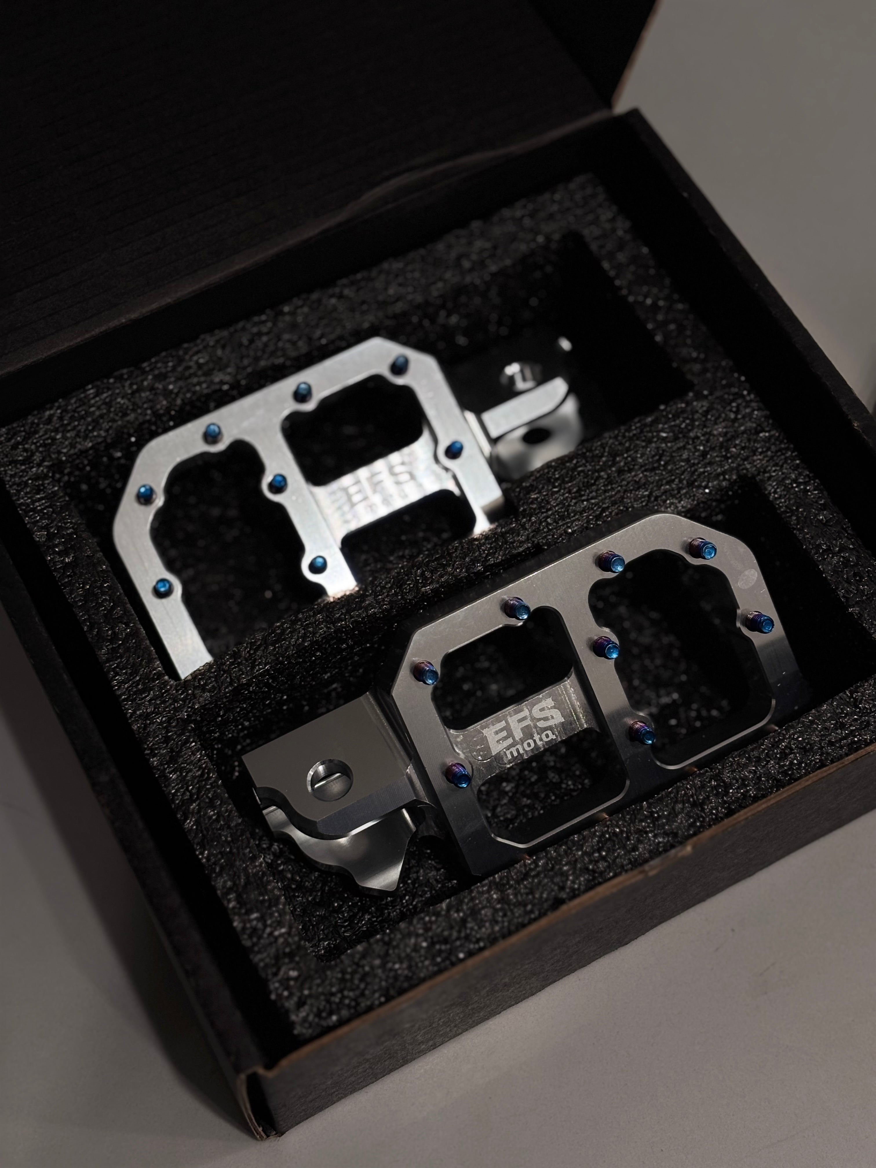 EFS wide pegs with titanium pins