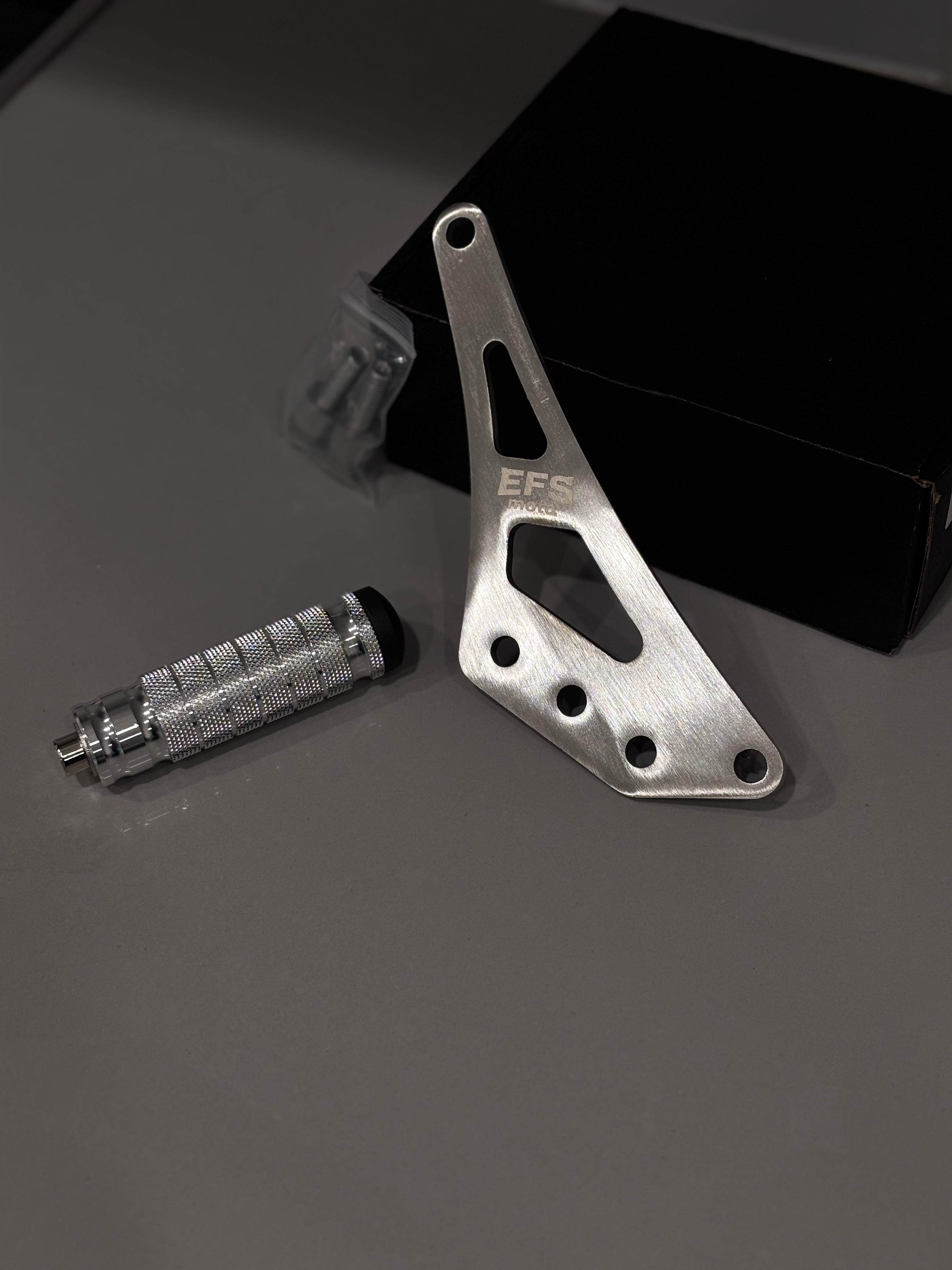 EFS silver foot lock for LBX